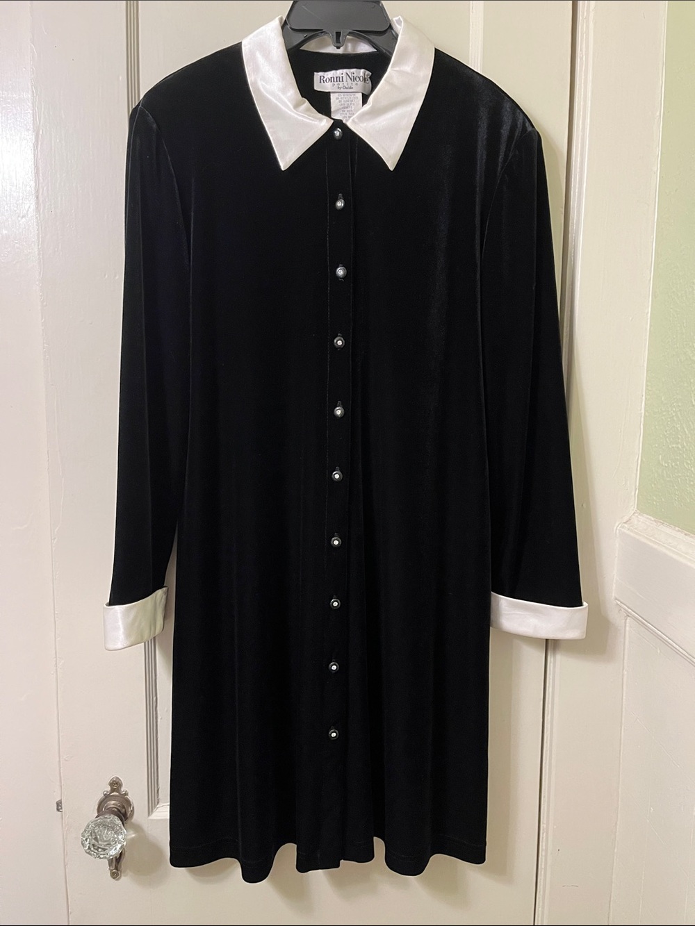 Vintage Ronni Nicole Black Velvet Button-Front Dress with White Collar and Cuffs